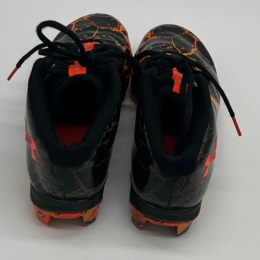 Under Armour Spotlight RM 2.0 Youth 6 Football Cleats Black Orange 3024445-001